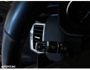 Land Rover Discovery 2.0 4x4 L SD4 SE 7 Locuri