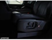 Land Rover Discovery 2.0 4x4 L SD4 SE 7 Locuri