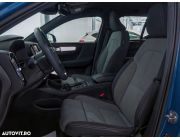 Volvo XC 40 T2 AT8 Momentum New Model