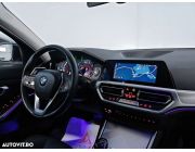 BMW Seria 3 318d Aut. Sport Line / Ambiental/Nav/Piele