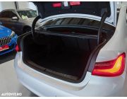 BMW Seria 3 318d Aut. Sport Line / Ambiental/Nav/Piele