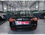 Tesla Model 3 Standard Range Plus 60 kWh 175 kW, 238 CP