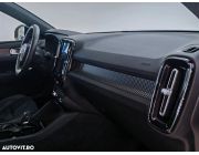 Volvo XC 40 T3 R-Design