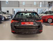 Skoda Octavia Combi 2.0 TDI Executive - Diesel - Automatic