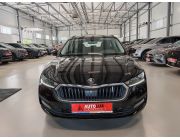 Skoda Octavia Combi 2.0 TDI Executive - Diesel - Automatic