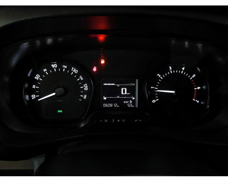 Microbuz Peugeot Expert L1 1.5 BlueHDi 120 8 + 1 Locuri