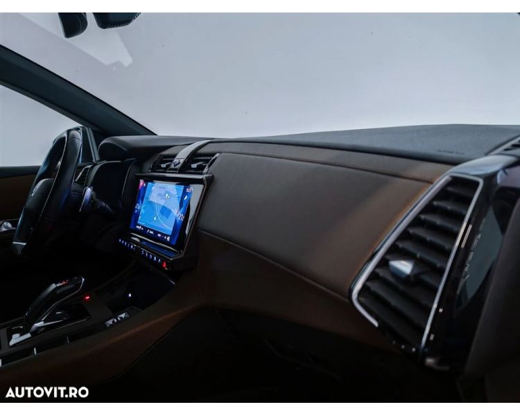 DS Automobiles DS 7 Crossback DS7 1.5 BlueHDi 130 S&S EAT8 BASTILLE