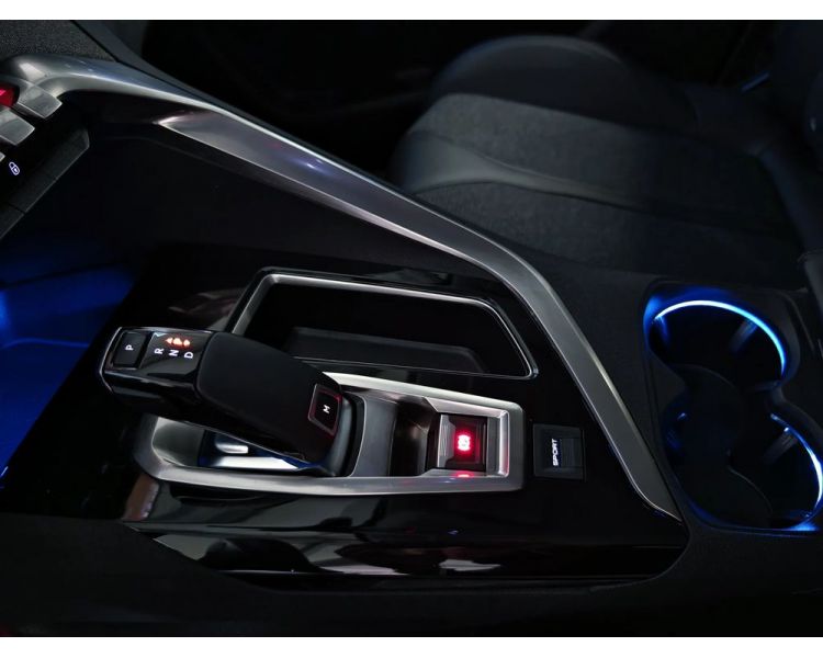 Peugeot 3008 BlueHDi 130 Stop & Start EAT8 Allure