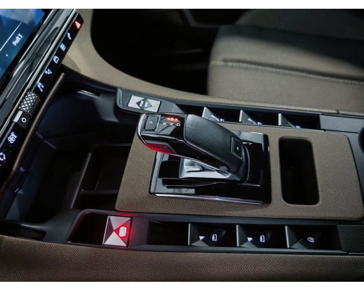 DS Automobiles DS 7 Crossback Diesel