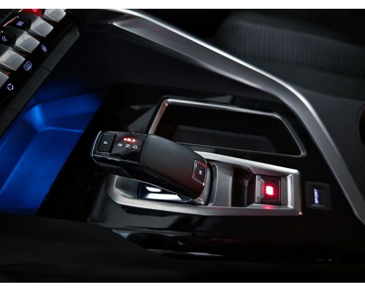 Peugeot 3008 BlueHDi 130 Stop & Start EAT8 Active Pack