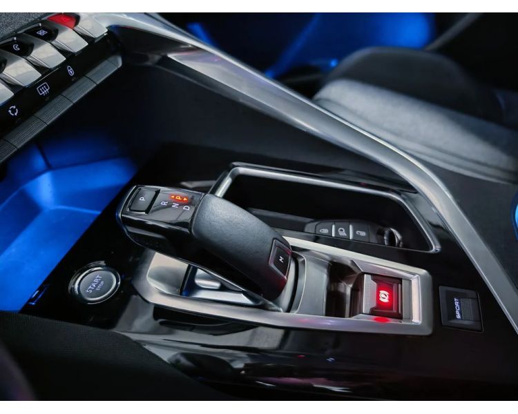 Peugeot 3008 BlueHDi 130 Stop & Start EAT8 Allure