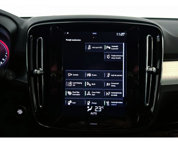 Volvo XC 40 T5 Recharge Plus Dark Plug In Hybrid