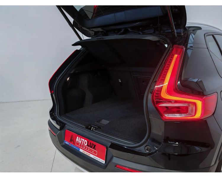 Volvo XC 40 T5 Recharge Plus Dark Plug In Hybrid