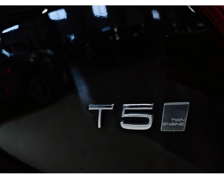 Volvo XC 40 T5 Recharge Plus Dark Plug In Hybrid
