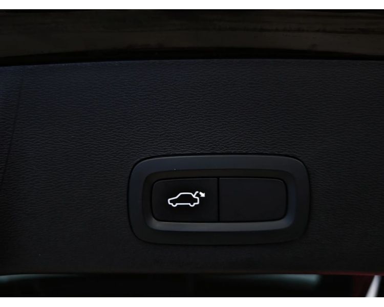 Volvo XC 40 T5 Recharge Plus Dark Plug In Hybrid
