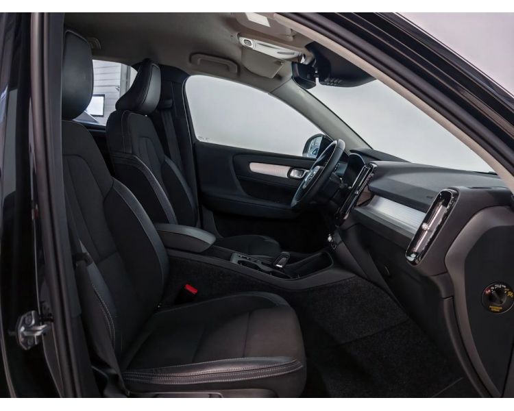 Volvo XC 40 T5 Recharge Plus Dark Plug In Hybrid