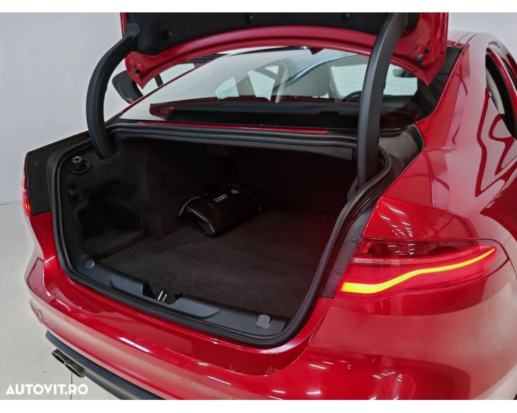 Jaguar XE D180 Aut. S Facelift