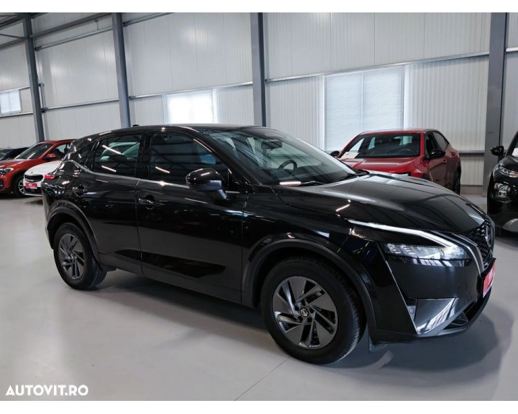 Nissan Qashqai 1.3 Business, Benzina / Mild-hybrid