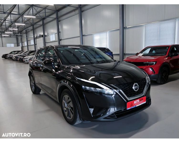 Nissan Qashqai 1.3 Business, Benzina / Mild-hybrid