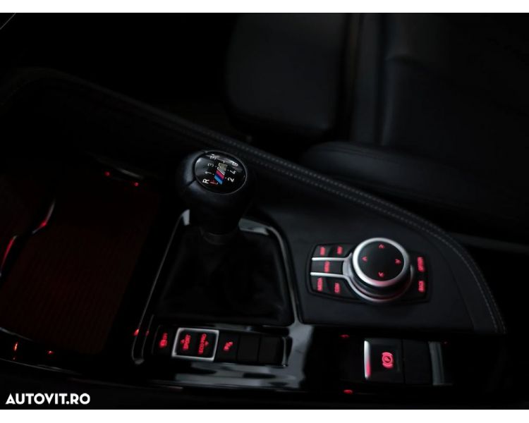 BMW X2 sDrive18i Advantage Benzina