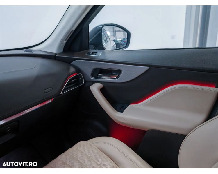 Jaguar F-Pace 20d AWD Aut. Portfolio/ Int Beige