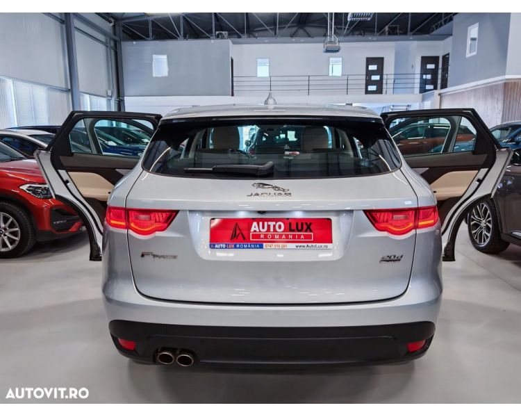 Jaguar F-Pace 20d AWD Aut. Portfolio/ Int Beige