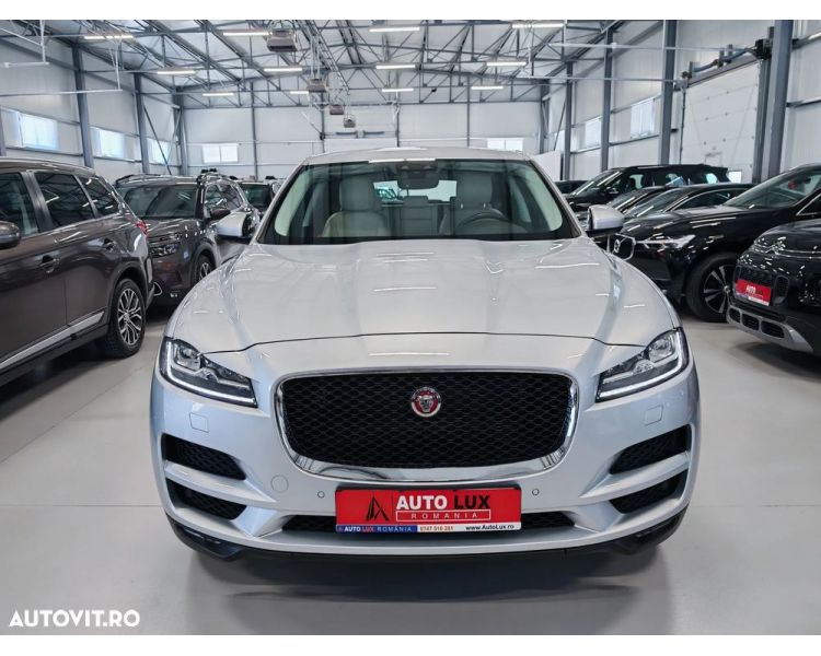 Jaguar F-Pace 20d AWD Aut. Portfolio/ Int Beige