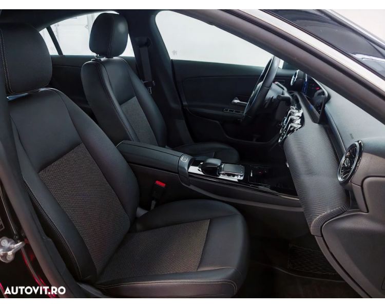 Mercedes-Benz CLA 180 d 7G-DCT
