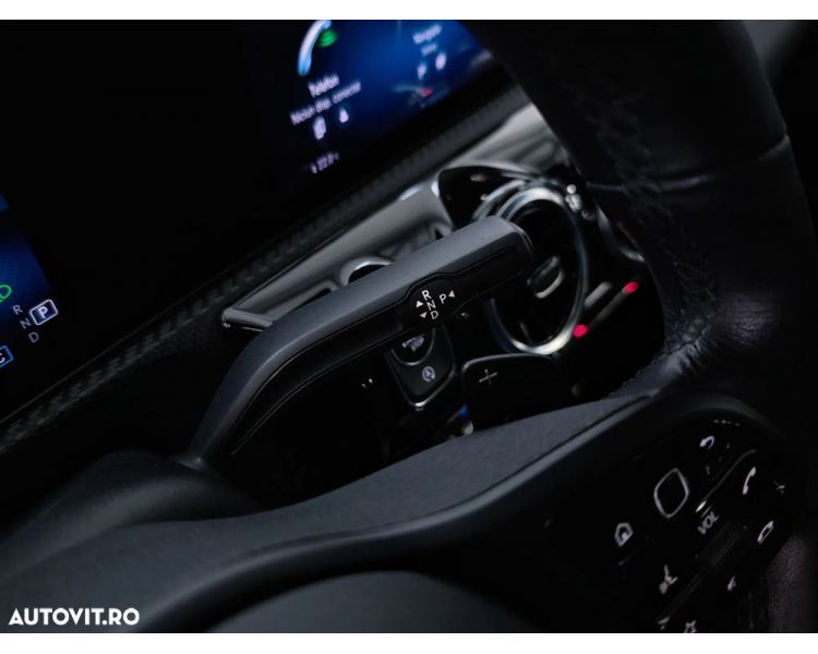 Mercedes-Benz CLA 180 d 7G-DCT