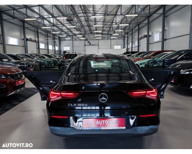 Mercedes-Benz CLA 180 d 7G-DCT