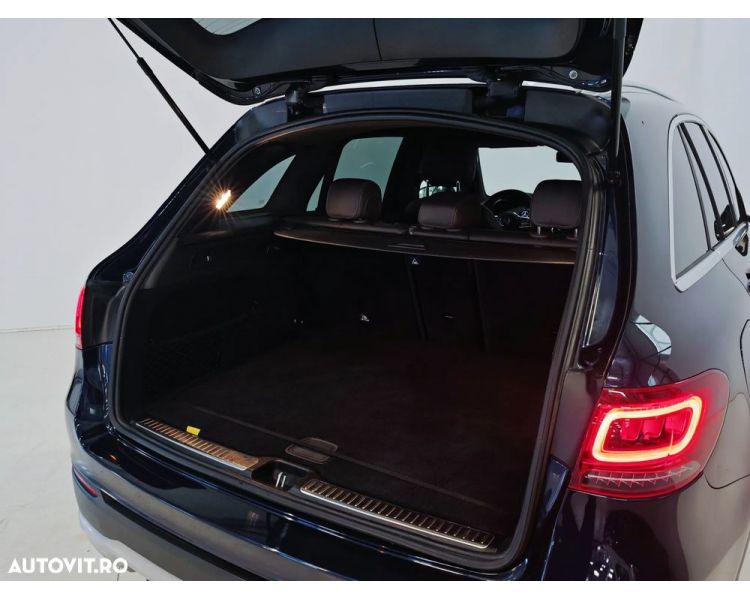 Mercedes GLC 300de Plug in Hybrid 4Matic LED-Multibeam Widescreen Ambient Nav KeylessGo