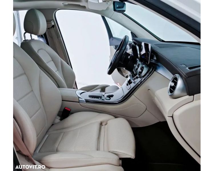 Mercedes GLC 300de 2.0 Diesel Hybrid 4Matic Avantgarde Aut. 306 CP