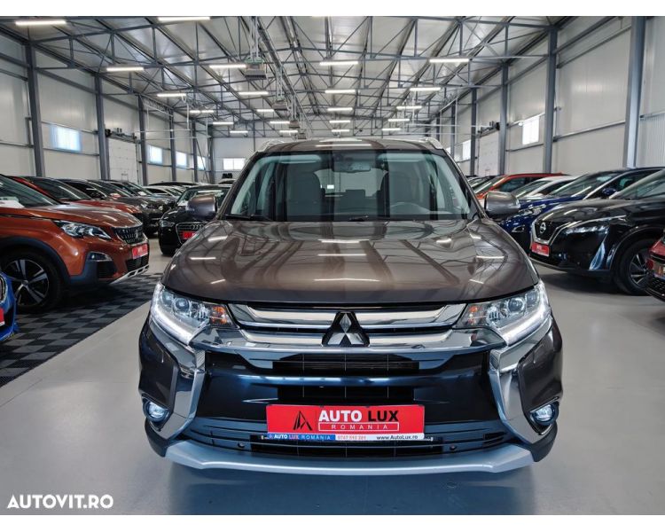 Mitsubishi Outlander DI-D AWD Aut. 4x4 , 360 , keyless