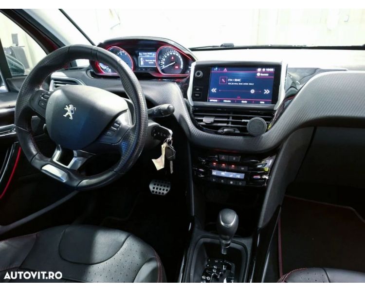 Peugeot 2008 1.2 PureTech Turbo EAT6 S&S GT-Line