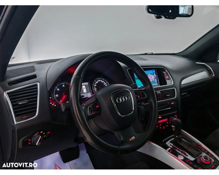 Audi Q5 2.0 TDI Quattro S-Tronic 4x4 S-Line