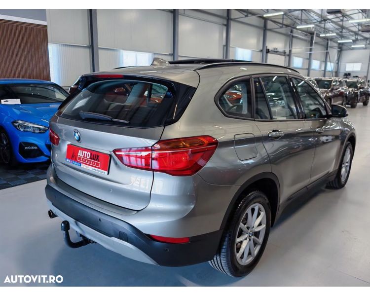 BMW X1 sDrive18i Benzina Automat