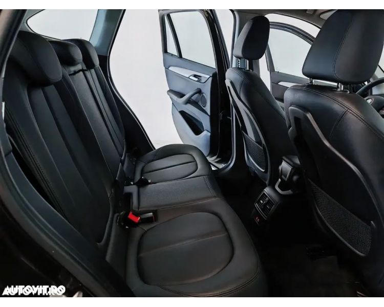 BMW X1 sDrive16 Travel Model Advantage Business