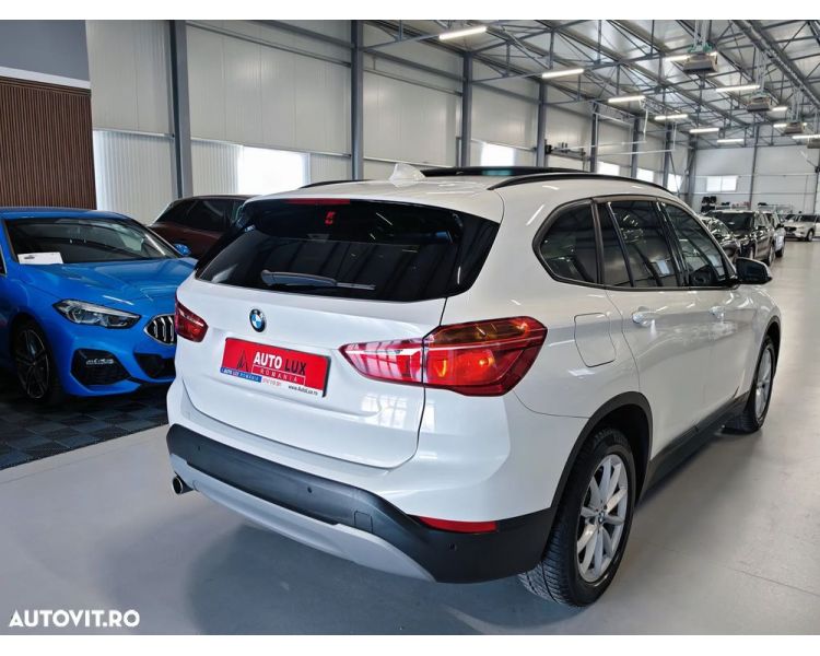 BMW X1 sDrive16 Travel Model Advantage Business