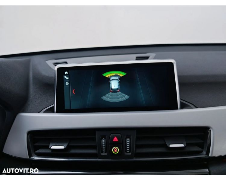 BMW X1 sDrive16 Travel Model Advantage Business