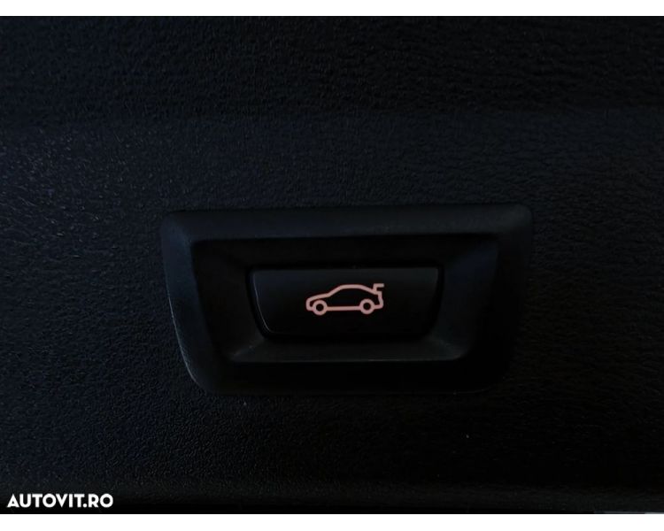 BMW X1 sDrive16 Travel Model Advantage Business
