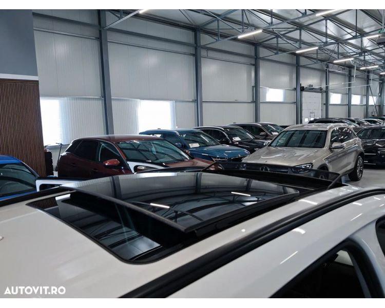 BMW X1 sDrive16 Travel Model Advantage Business
