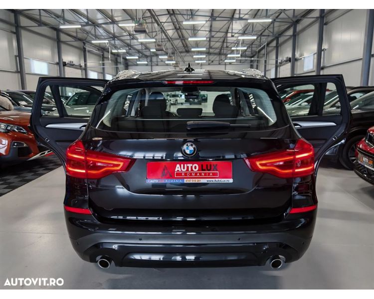 BMW X3 sDrive18d AT MHEV Automat
