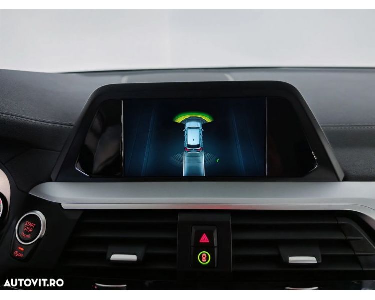 BMW X3 sDrive18d AT MHEV Automat