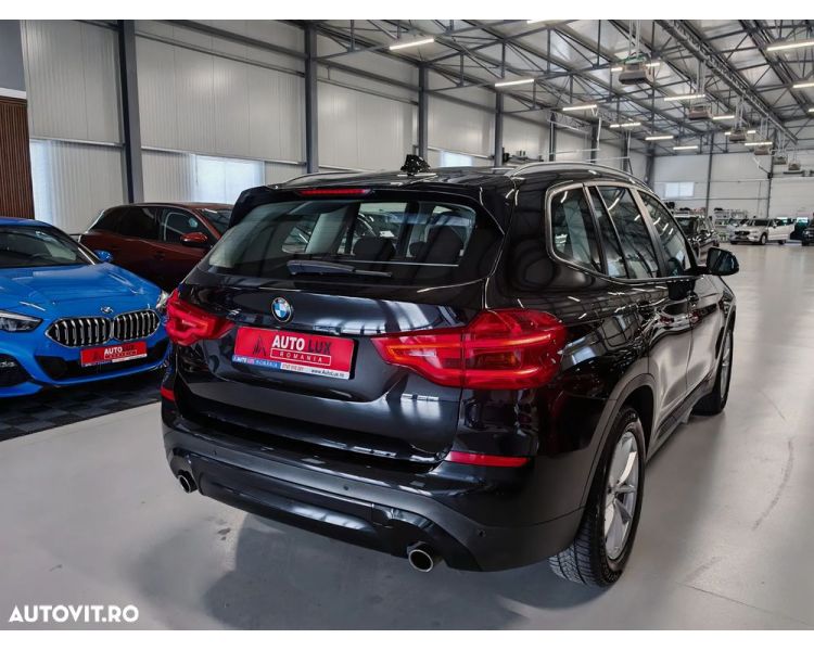 BMW X3 sDrive18d AT MHEV Automat