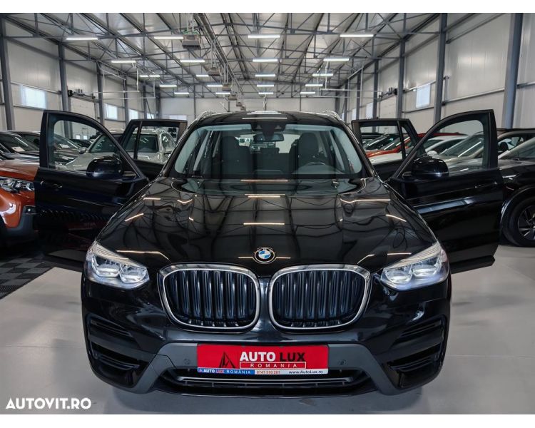 BMW X3 sDrive18d AT MHEV Automat