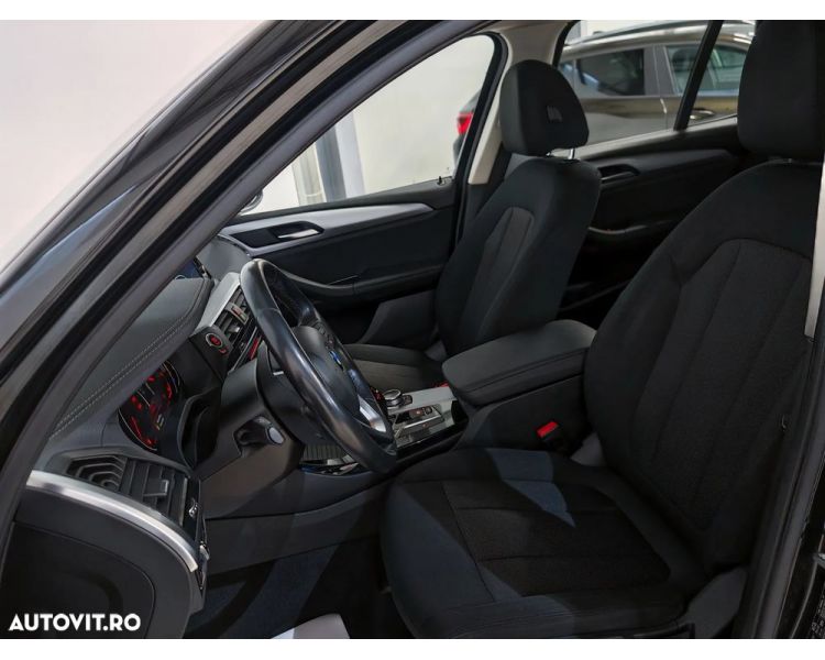 BMW X3 sDrive18d AT MHEV Automat