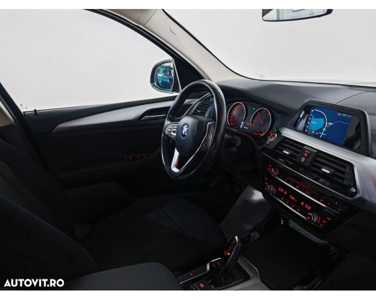 BMW X3 sDrive18d AT MHEV Automat