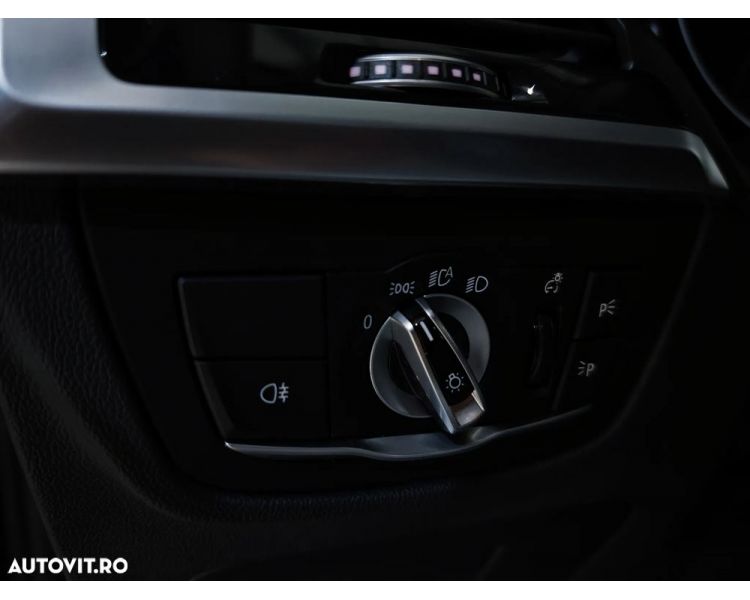 BMW X3 sDrive18d AT MHEV Automat