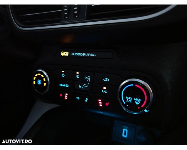 Ford Focus Turnier 1.5 EcoBlue Start-Stopp-System Aut. ACTIVE