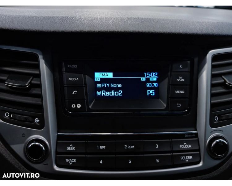 Hyundai Tucson blue 1.7 CRDi 2WD